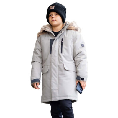 Helkurdetailidega talvemantel