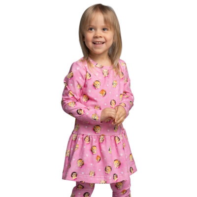 Pikkade käistega kleit