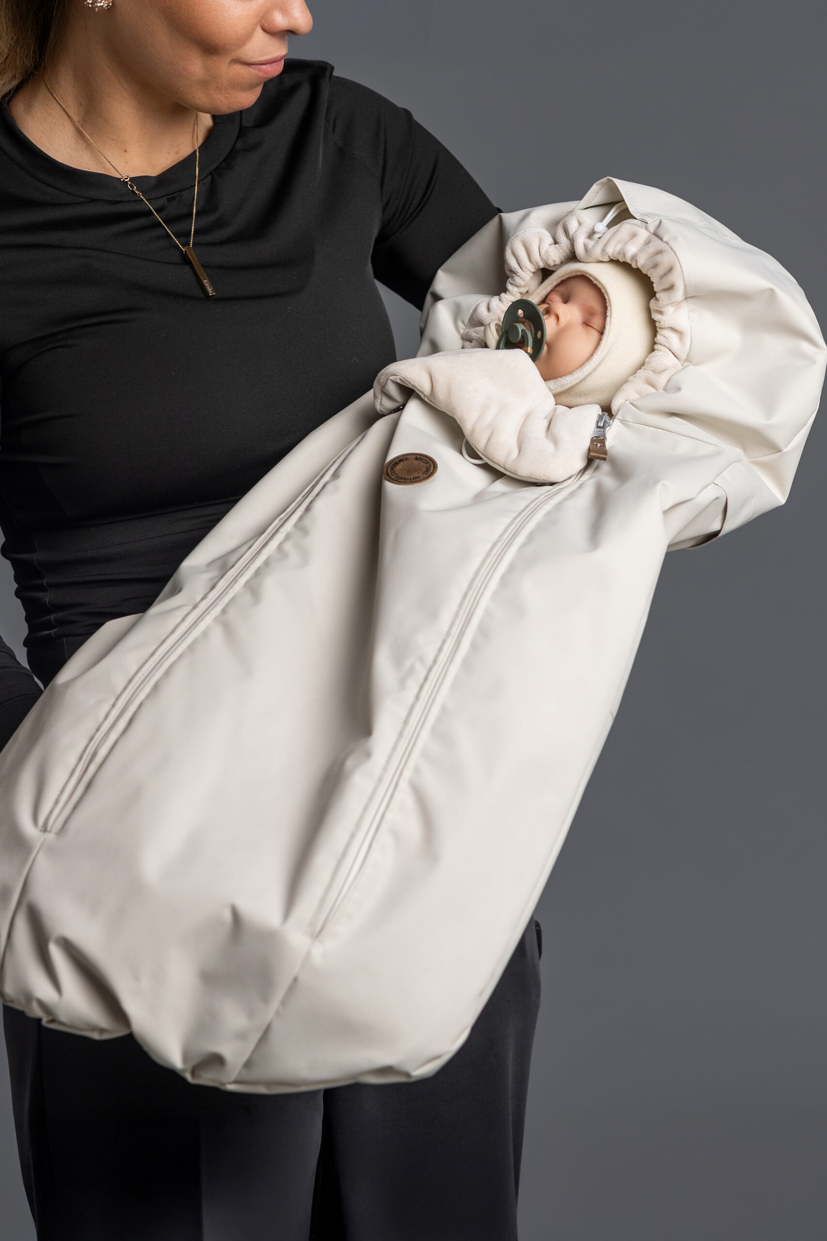 Down-filled Winter Footmuff - Image 4