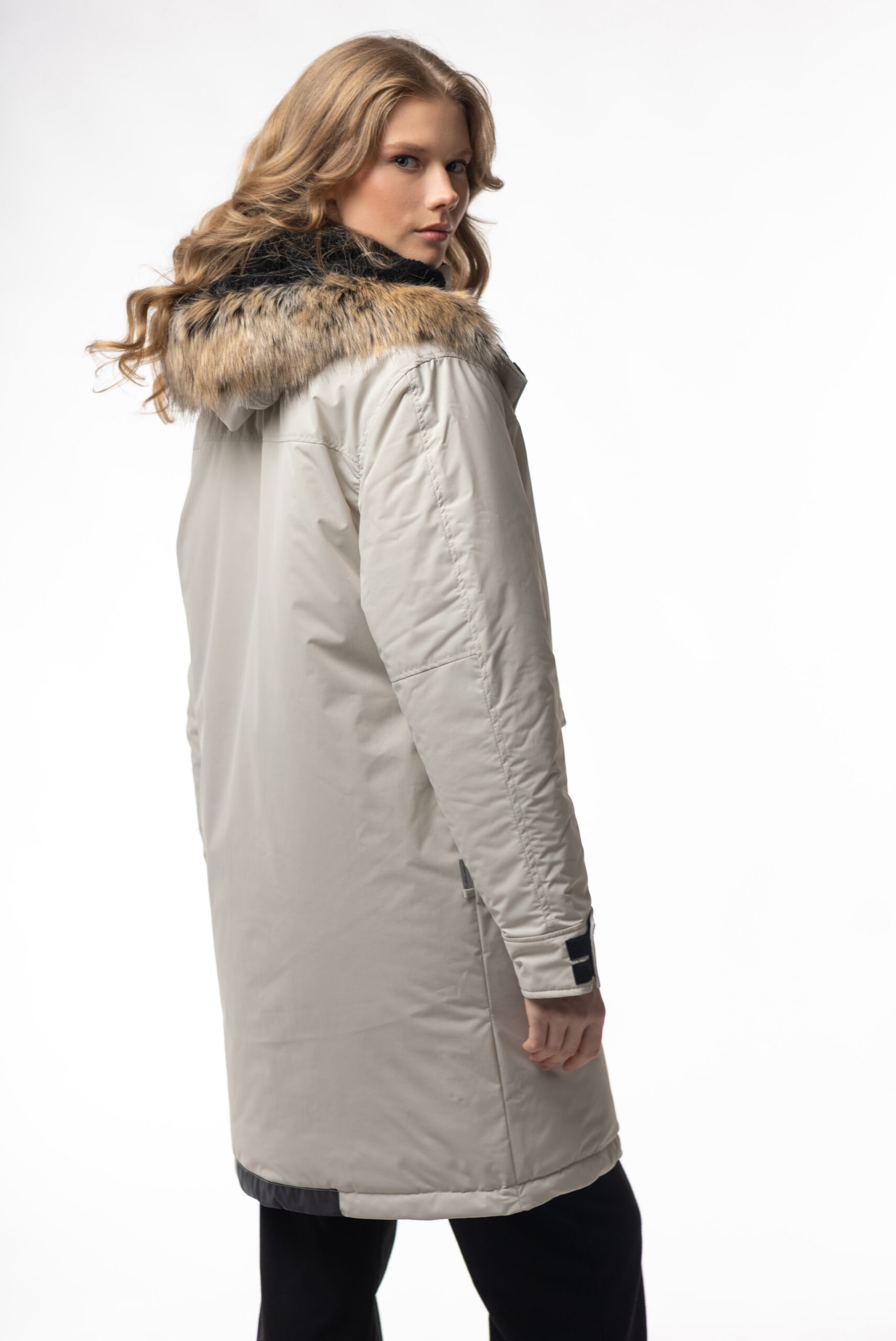 Kõige soojem naiste talveparka - pilt 4