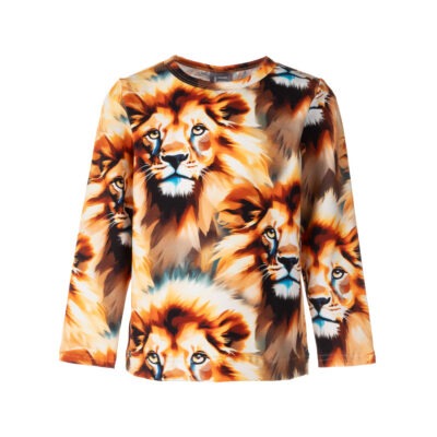 Long-sleeved T-shirt