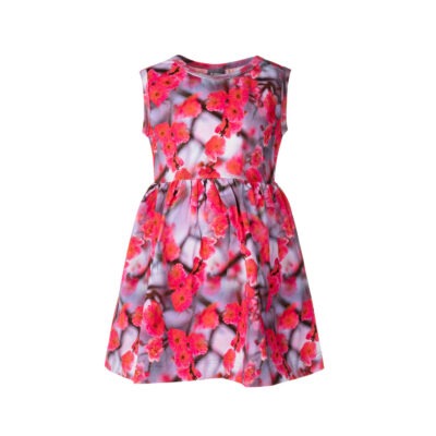 Ilma varrukateta suvekleit