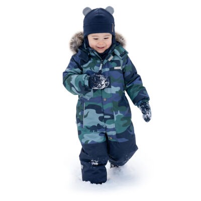 Winter snowsuit with double seat insulation